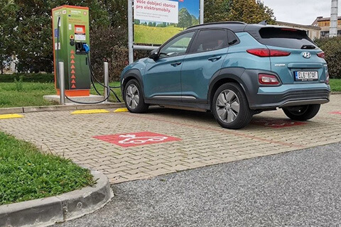 Otestovali jsme, jaká je reálná spotřeba Hyundai Kony Electric v běžném provozu Otestovali jsme, jaká je reálná spotřeba Hyundai Kony Electric v běžném provozu